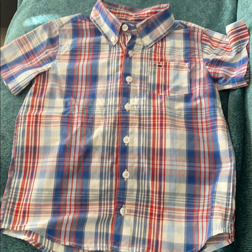 Boys shirt size 6